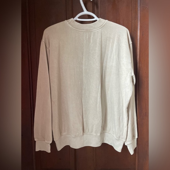 HRT & LUV women's medium sweatshirt - Picture 6 of 6